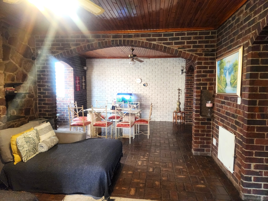 To Let 3 Bedroom Property for Rent in Kensington Gauteng