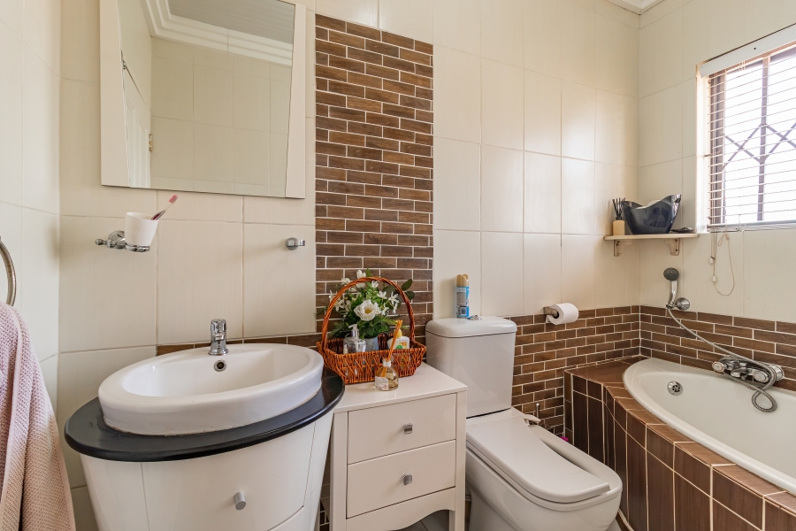 3 Bedroom Property for Sale in Modder East Gauteng