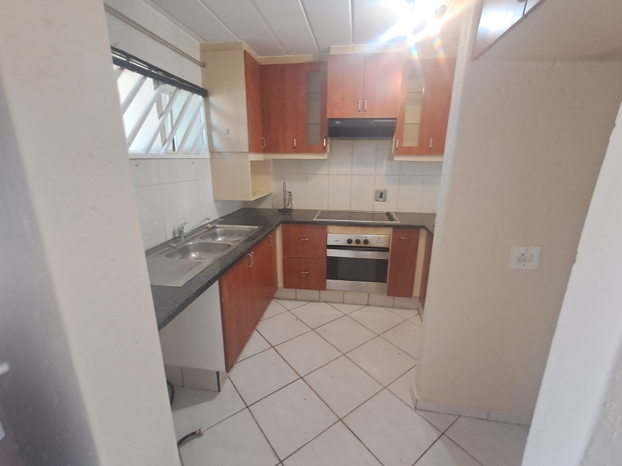 3 Bedroom Property for Sale in Oakdene Gauteng