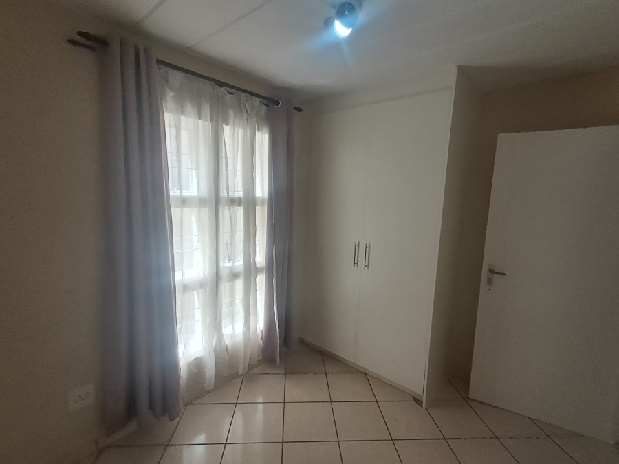 3 Bedroom Property for Sale in Oakdene Gauteng