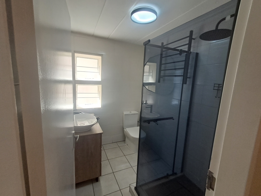 3 Bedroom Property for Sale in Oakdene Gauteng