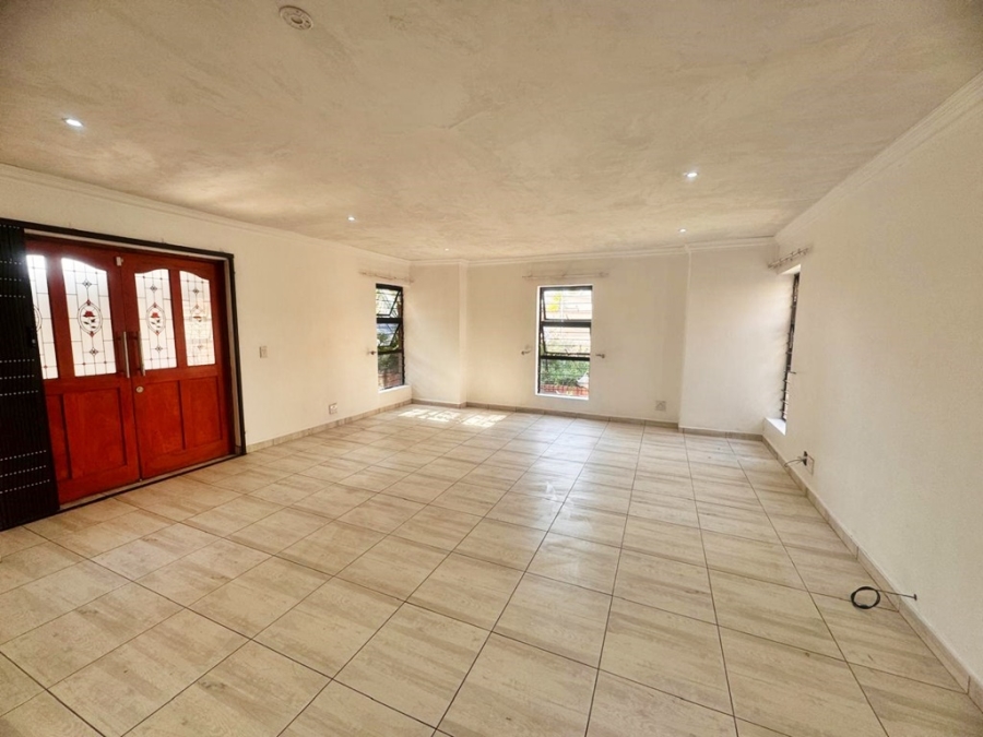 To Let 4 Bedroom Property for Rent in Equestria Gauteng