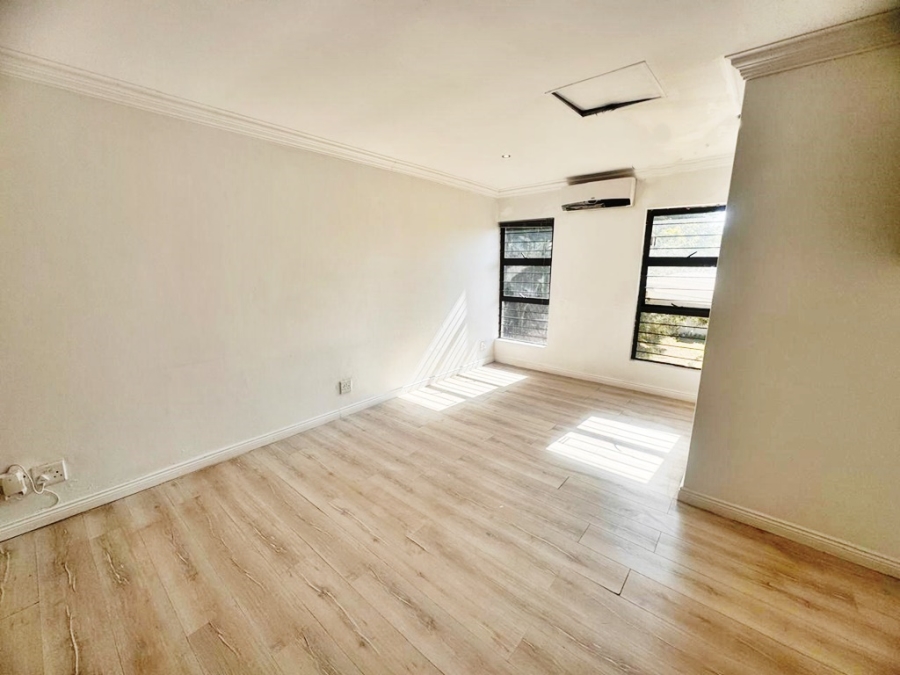 To Let 4 Bedroom Property for Rent in Equestria Gauteng