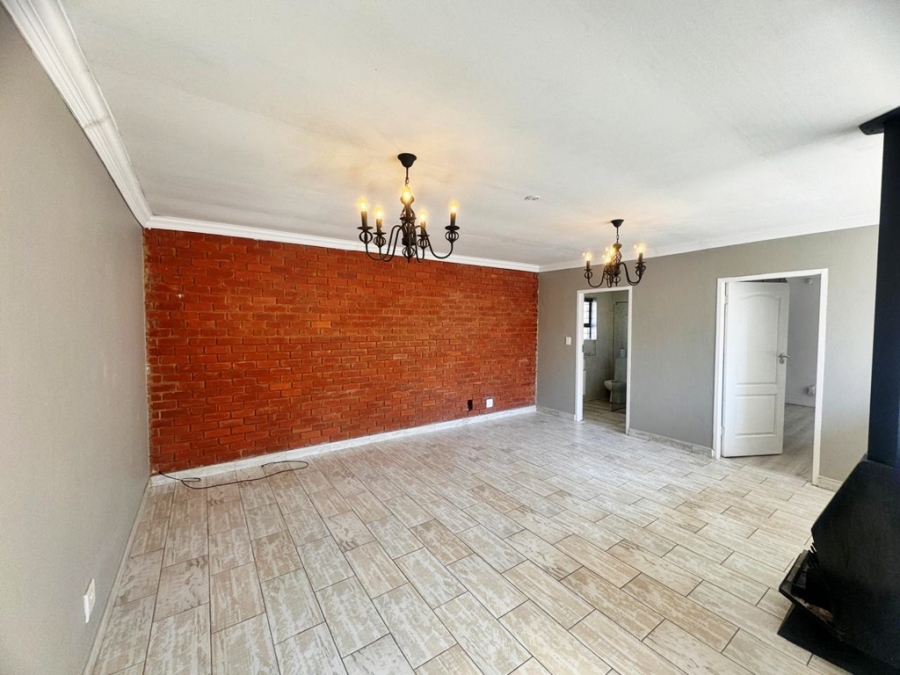 To Let 4 Bedroom Property for Rent in Equestria Gauteng