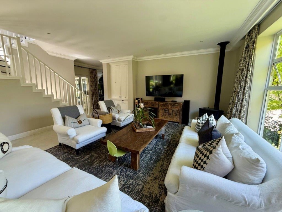 To Let 5 Bedroom Property for Rent in Melrose Gauteng