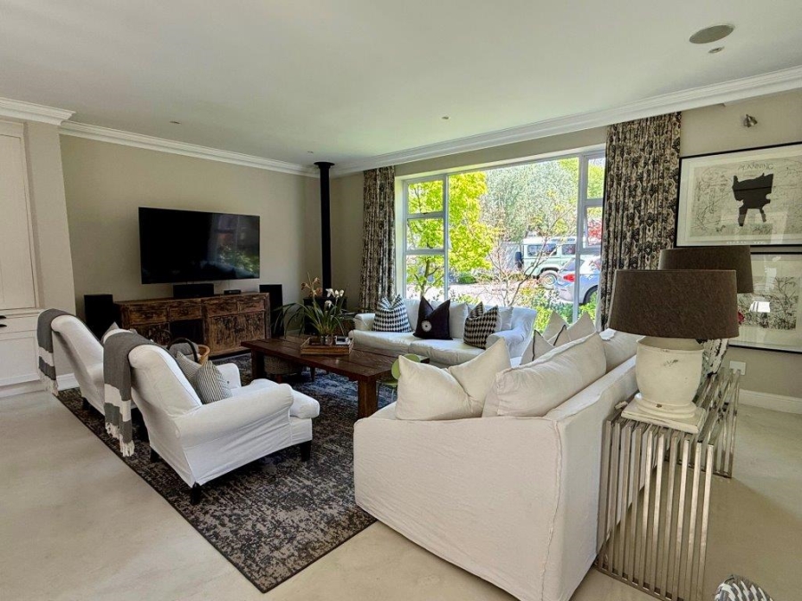 To Let 5 Bedroom Property for Rent in Melrose Gauteng