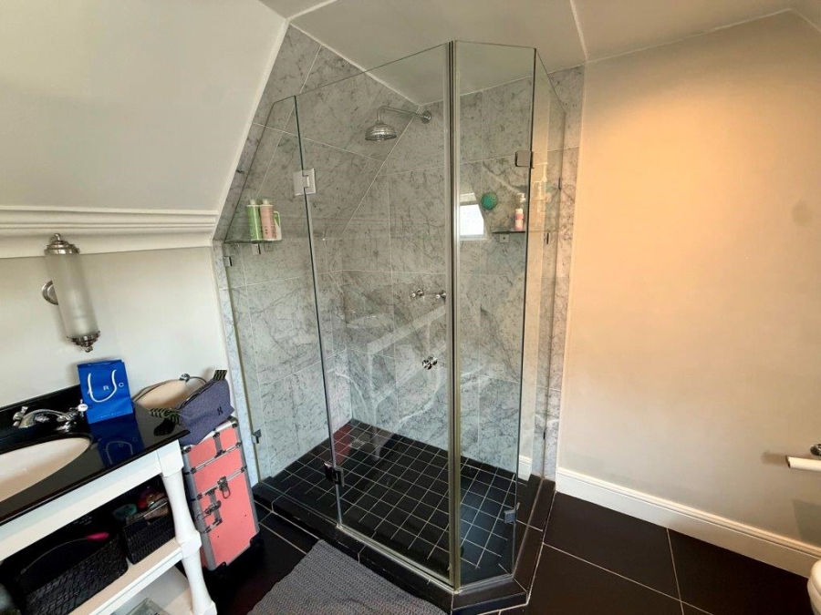 To Let 5 Bedroom Property for Rent in Melrose Gauteng