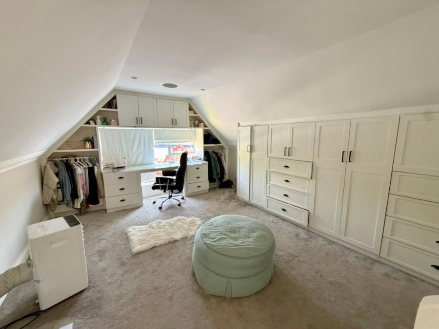 To Let 5 Bedroom Property for Rent in Melrose Gauteng