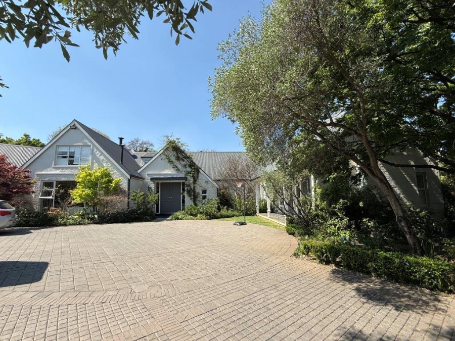 To Let 5 Bedroom Property for Rent in Melrose Gauteng