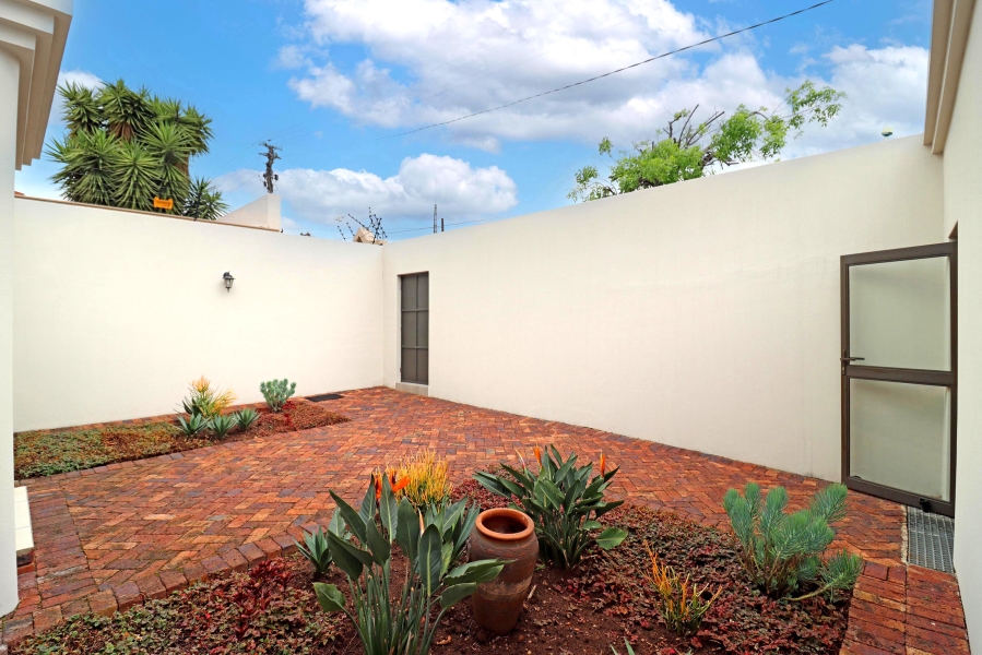 4 Bedroom Property for Sale in Norwood Gauteng