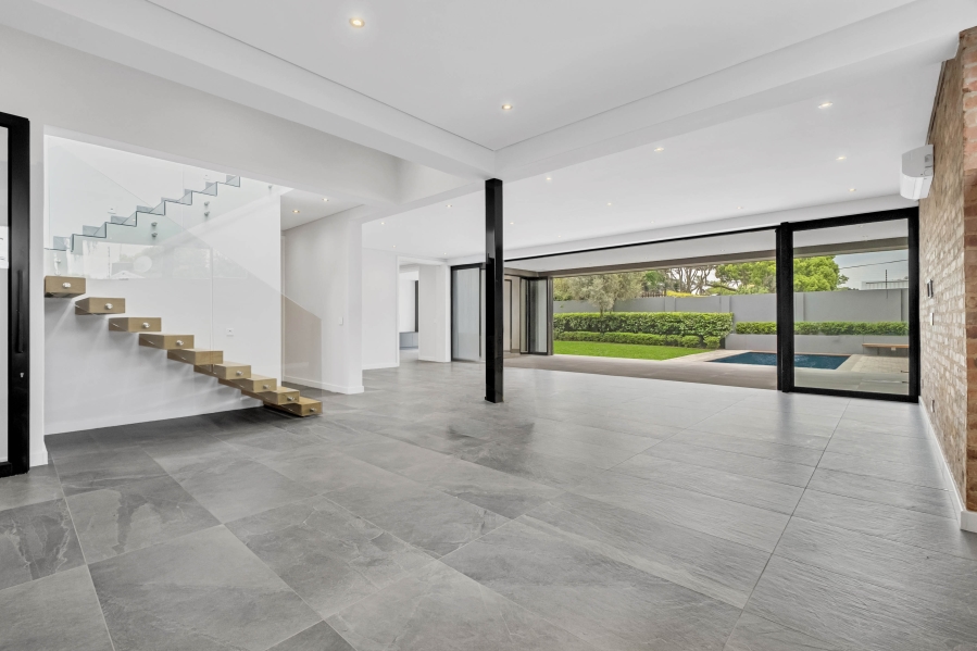 4 Bedroom Property for Sale in Illovo Gauteng