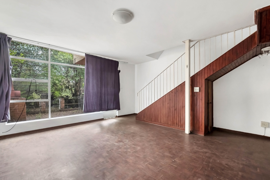2 Bedroom Property for Sale in Windsor East Gauteng