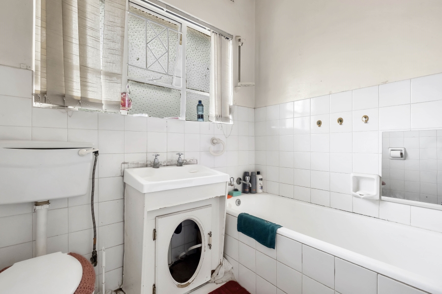 2 Bedroom Property for Sale in Windsor East Gauteng