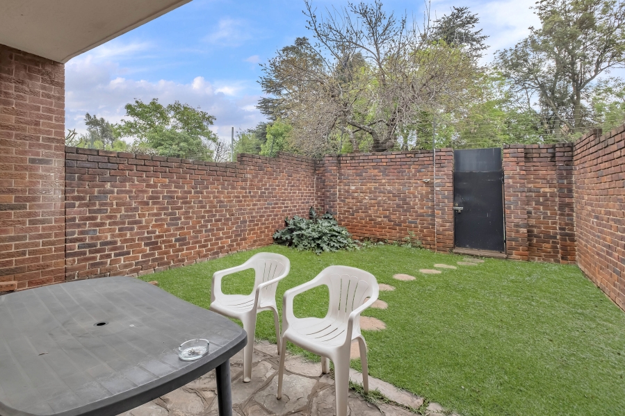 2 Bedroom Property for Sale in Windsor East Gauteng