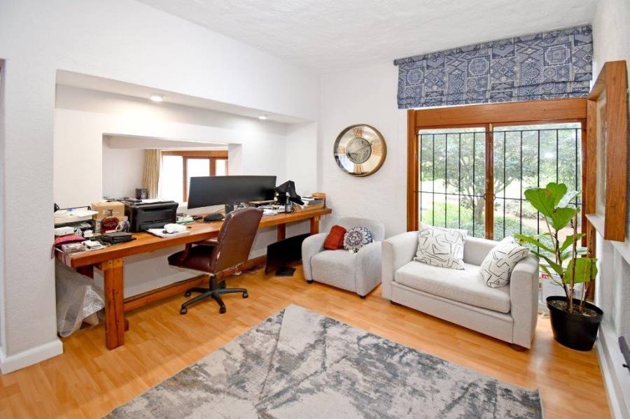 To Let 5 Bedroom Property for Rent in Dunkeld Gauteng