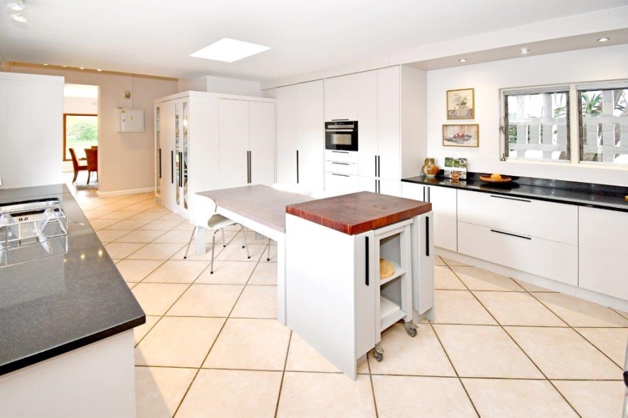 To Let 5 Bedroom Property for Rent in Dunkeld Gauteng