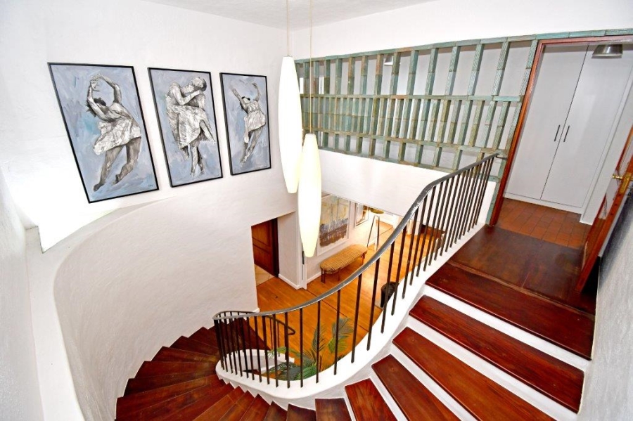 To Let 5 Bedroom Property for Rent in Dunkeld Gauteng