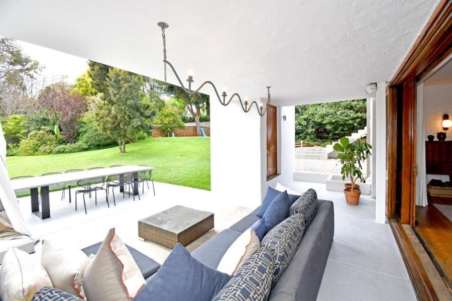 To Let 5 Bedroom Property for Rent in Dunkeld Gauteng