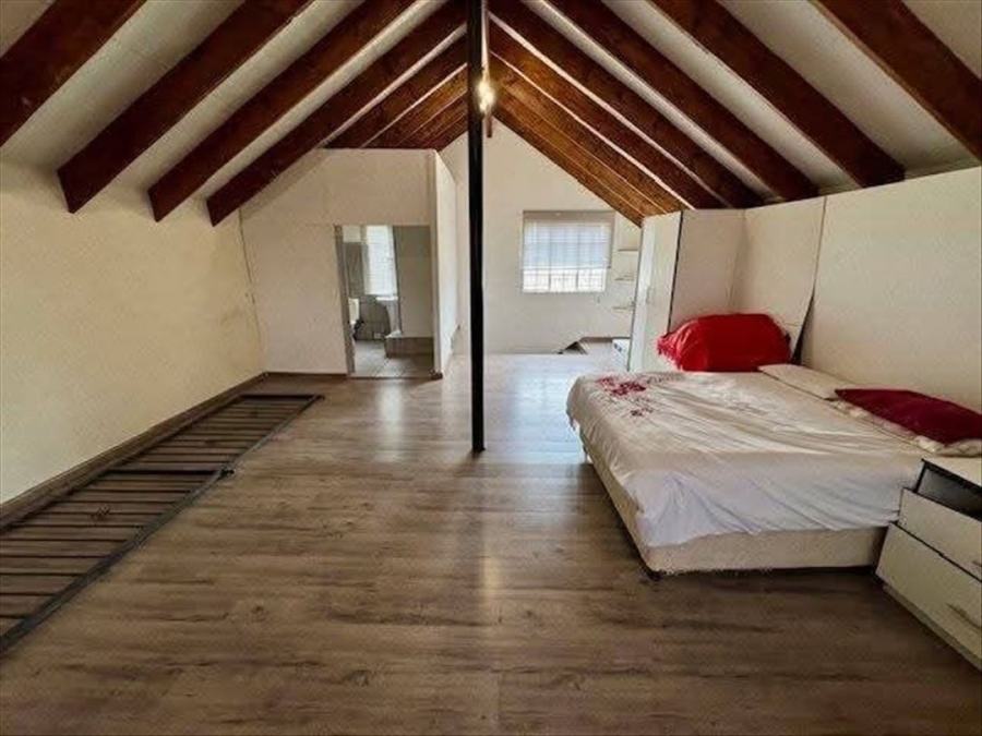 3 Bedroom Property for Sale in Birchleigh Gauteng