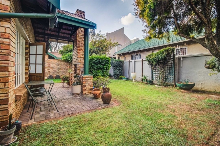 3 Bedroom Property for Sale in Glen Marais Gauteng