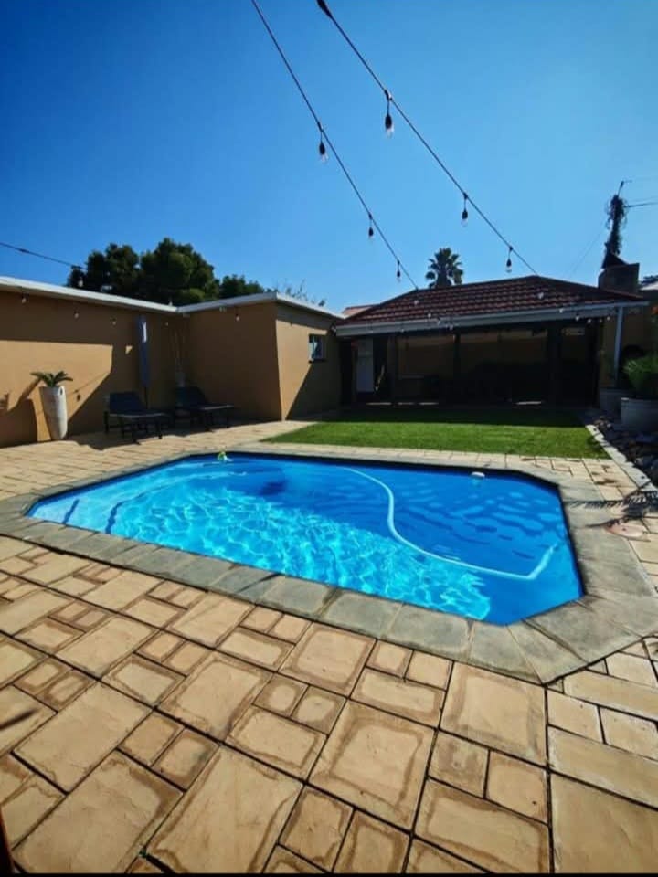 3 Bedroom Property for Sale in Moregloed Gauteng