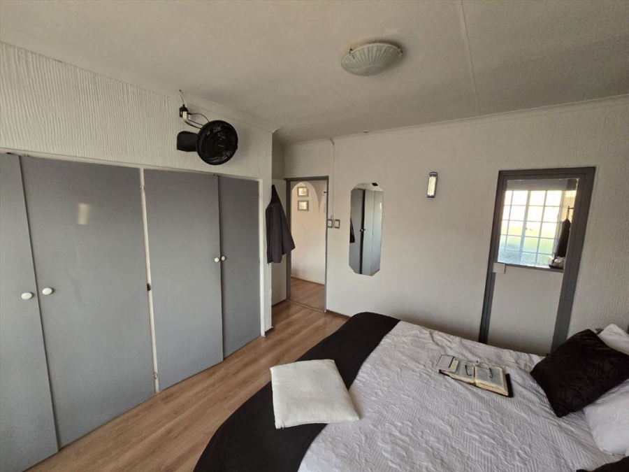 2 Bedroom Property for Sale in Norkem Park Gauteng