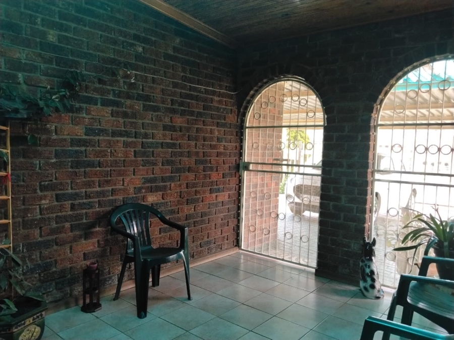 4 Bedroom Property for Sale in Dalpark Gauteng