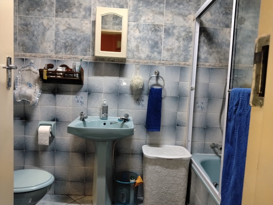 4 Bedroom Property for Sale in Dalpark Gauteng