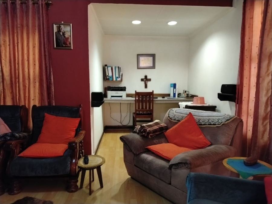 4 Bedroom Property for Sale in Dalpark Gauteng