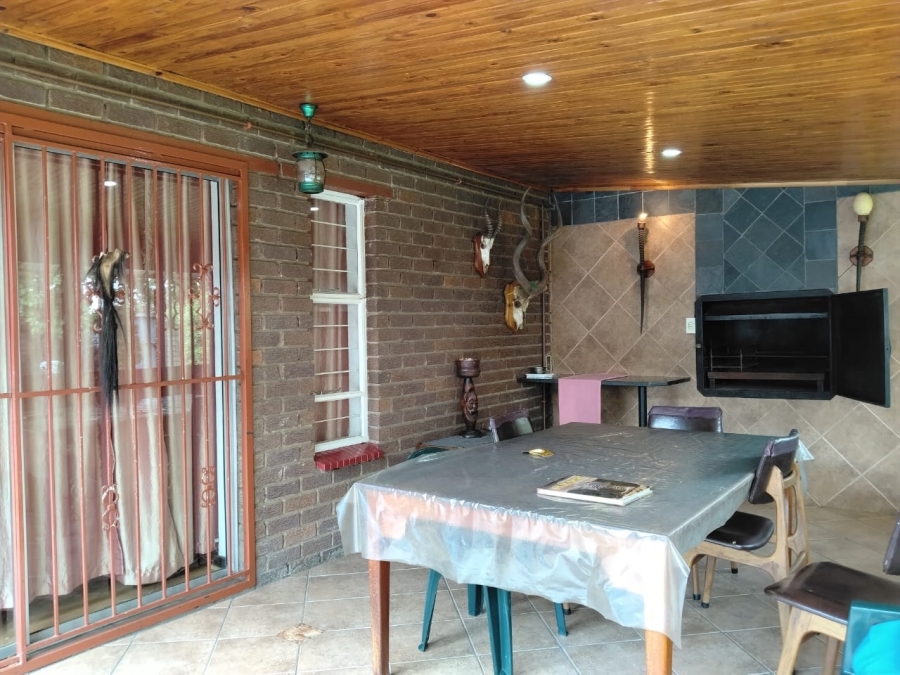 4 Bedroom Property for Sale in Dalpark Gauteng