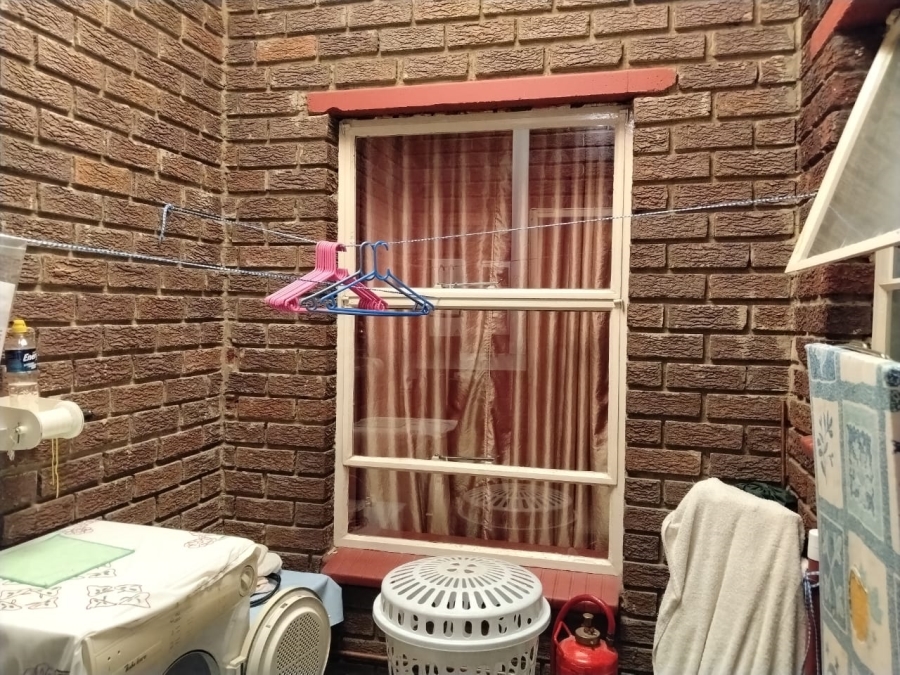 4 Bedroom Property for Sale in Dalpark Gauteng
