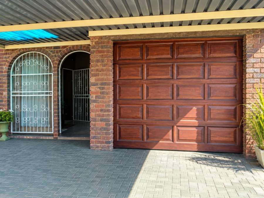 4 Bedroom Property for Sale in Dalpark Gauteng