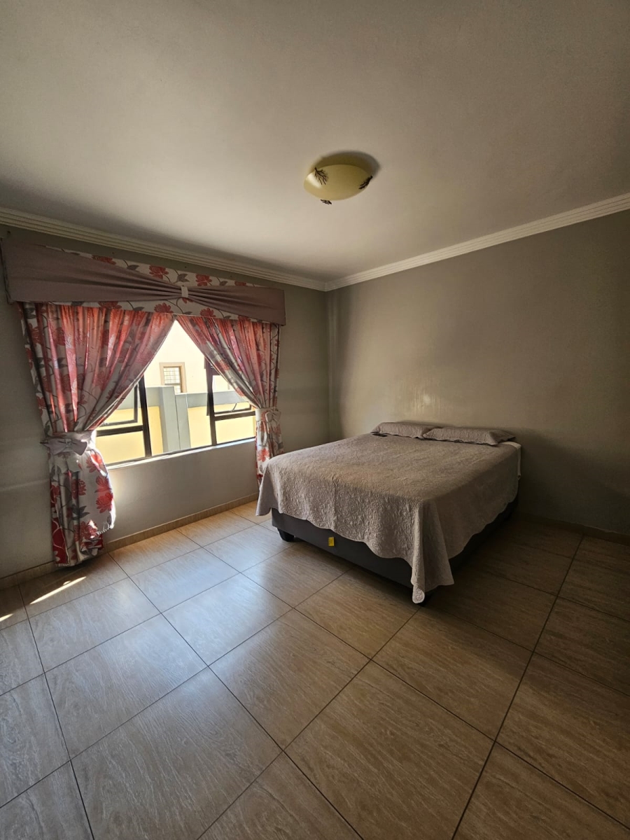 To Let 6 Bedroom Property for Rent in Zambezi Country Estate Gauteng