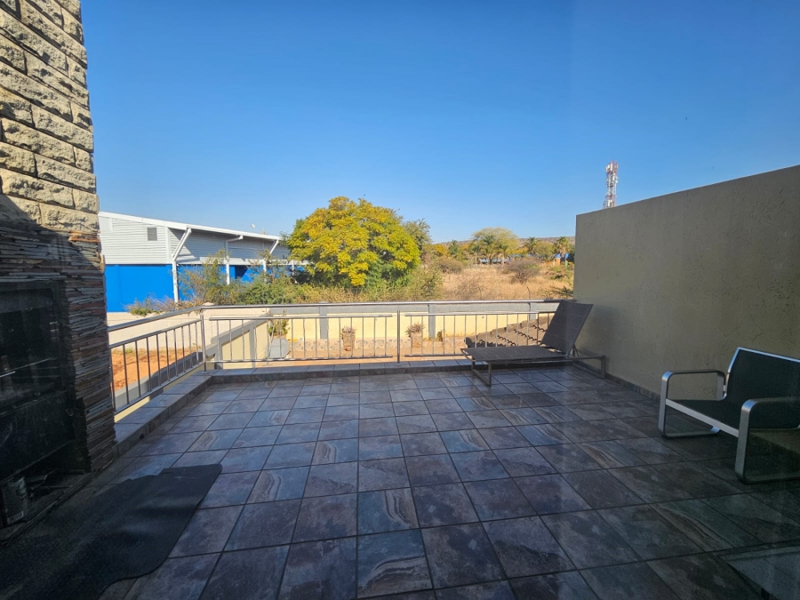To Let 6 Bedroom Property for Rent in Zambezi Country Estate Gauteng