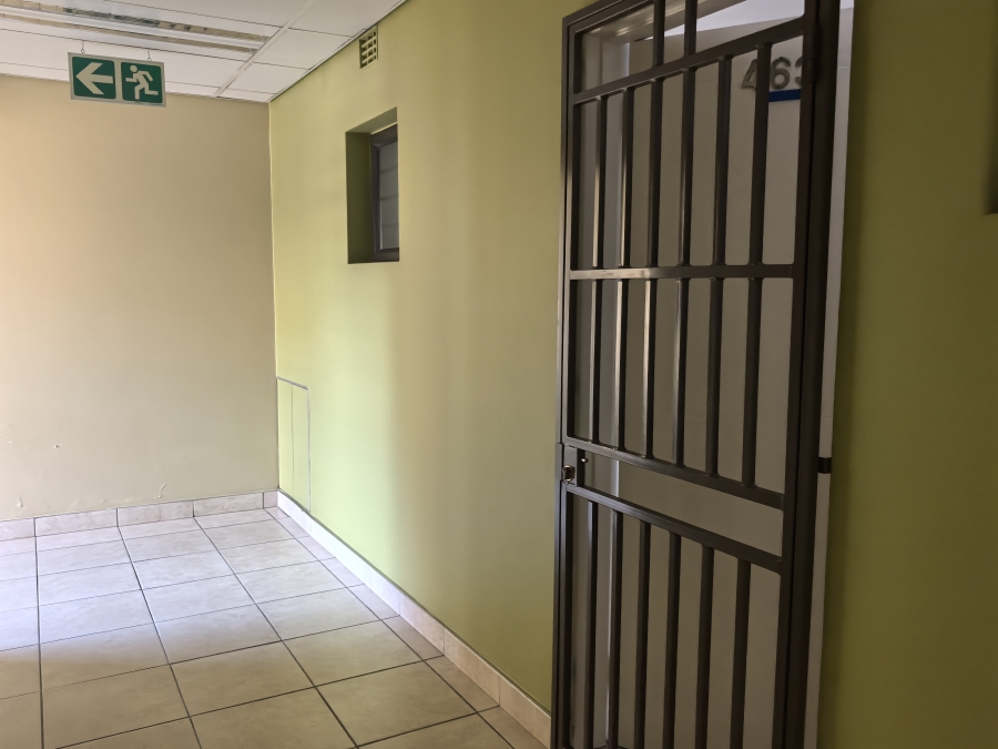 1 Bedroom Property for Sale in Olivedale Gauteng