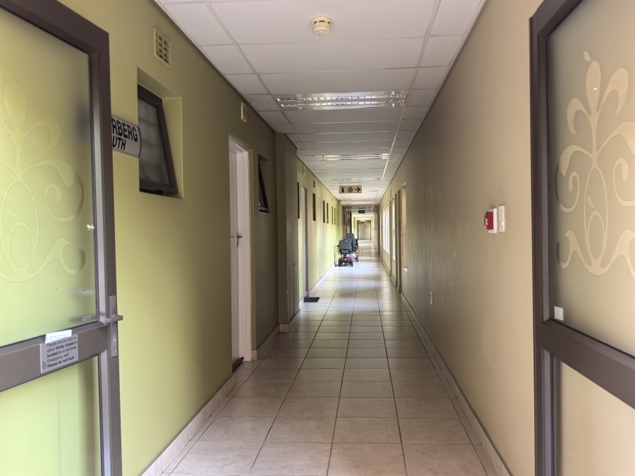 1 Bedroom Property for Sale in Olivedale Gauteng