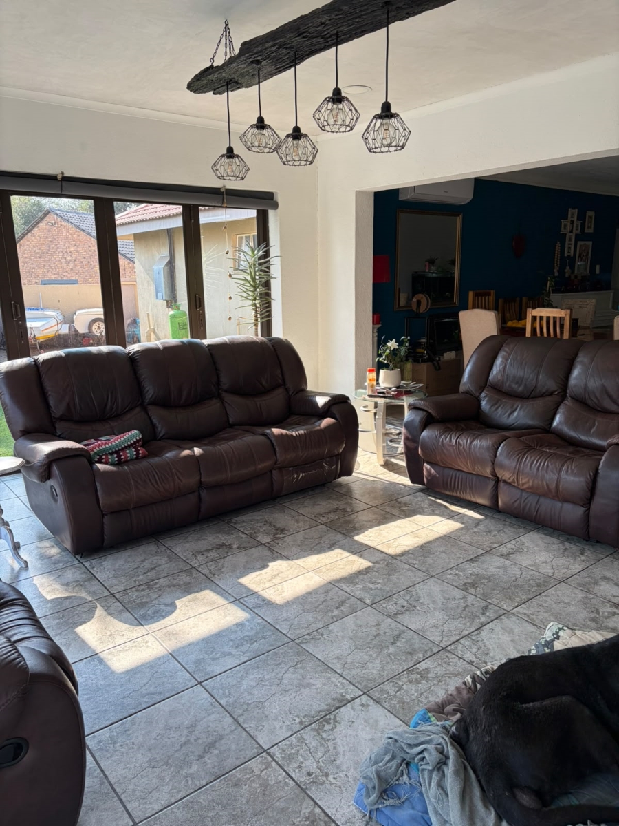 4 Bedroom Property for Sale in Riversdale Gauteng