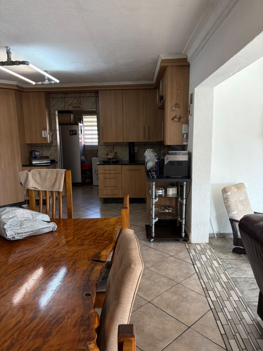 4 Bedroom Property for Sale in Riversdale Gauteng