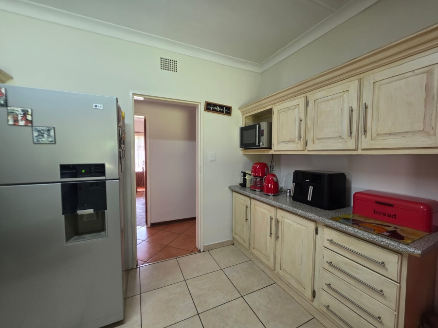 3 Bedroom Property for Sale in Vanderbijlpark SW 5 Gauteng