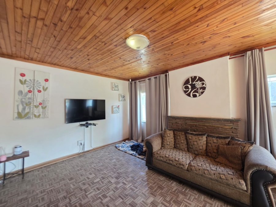 3 Bedroom Property for Sale in Vanderbijlpark SW 5 Gauteng