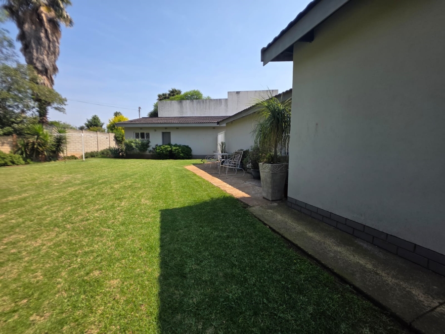 3 Bedroom Property for Sale in Vanderbijlpark SW 5 Gauteng