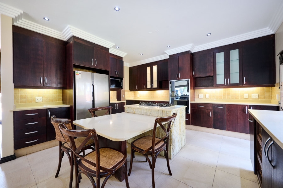 5 Bedroom Property for Sale in Kyalami Crest Estate Gauteng