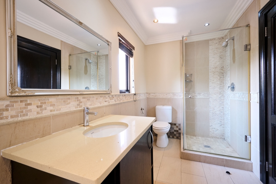 5 Bedroom Property for Sale in Kyalami Crest Estate Gauteng