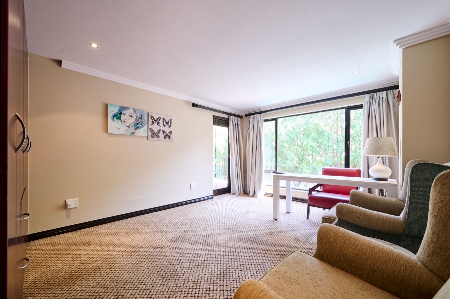 5 Bedroom Property for Sale in Kyalami Crest Estate Gauteng