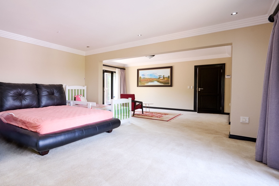 5 Bedroom Property for Sale in Kyalami Crest Estate Gauteng