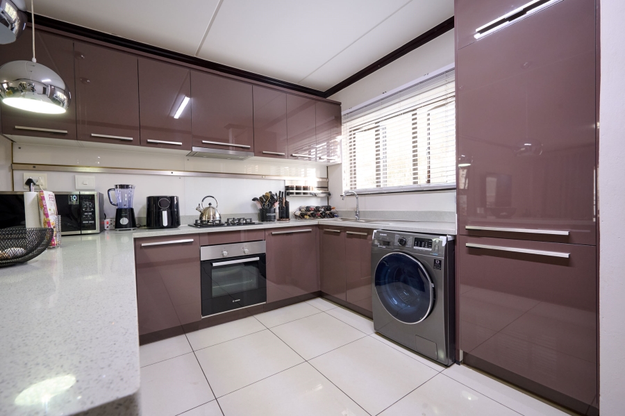 2 Bedroom Property for Sale in Carlswald Gauteng