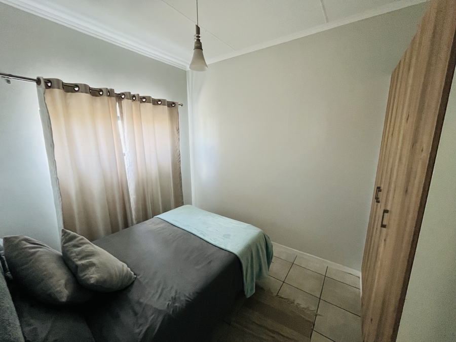 To Let 2 Bedroom Property for Rent in Witfield Gauteng