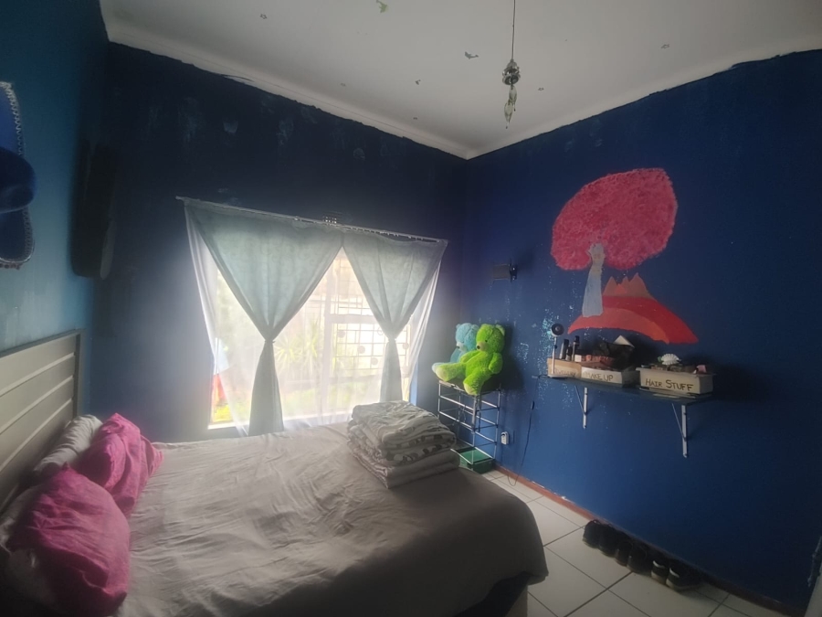 To Let 4 Bedroom Property for Rent in Falcon Ridge Gauteng