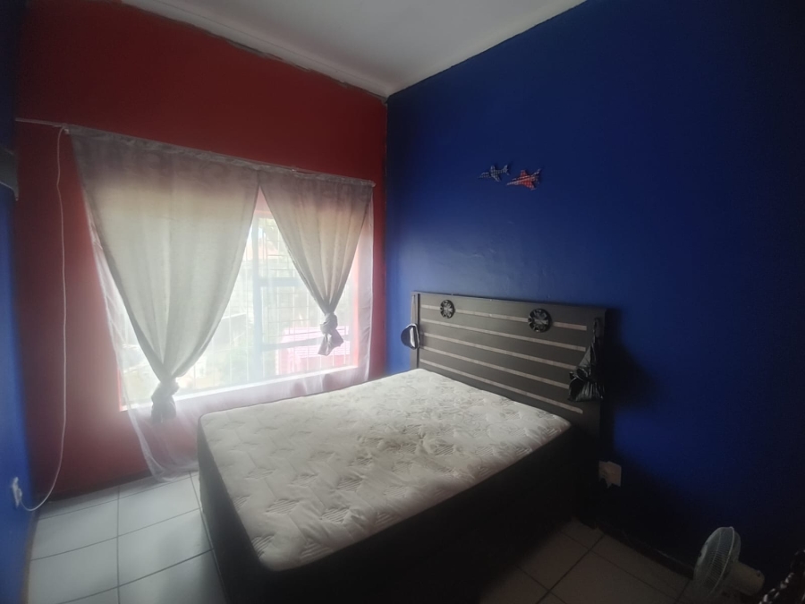 To Let 4 Bedroom Property for Rent in Falcon Ridge Gauteng