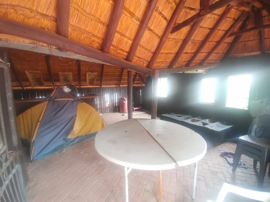 To Let 4 Bedroom Property for Rent in Falcon Ridge Gauteng